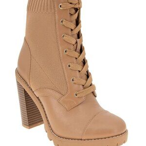 BCBGeneration Camel 1.5" Platform Stretch Pilas Round Toe Stacked Boot Heel NWOB